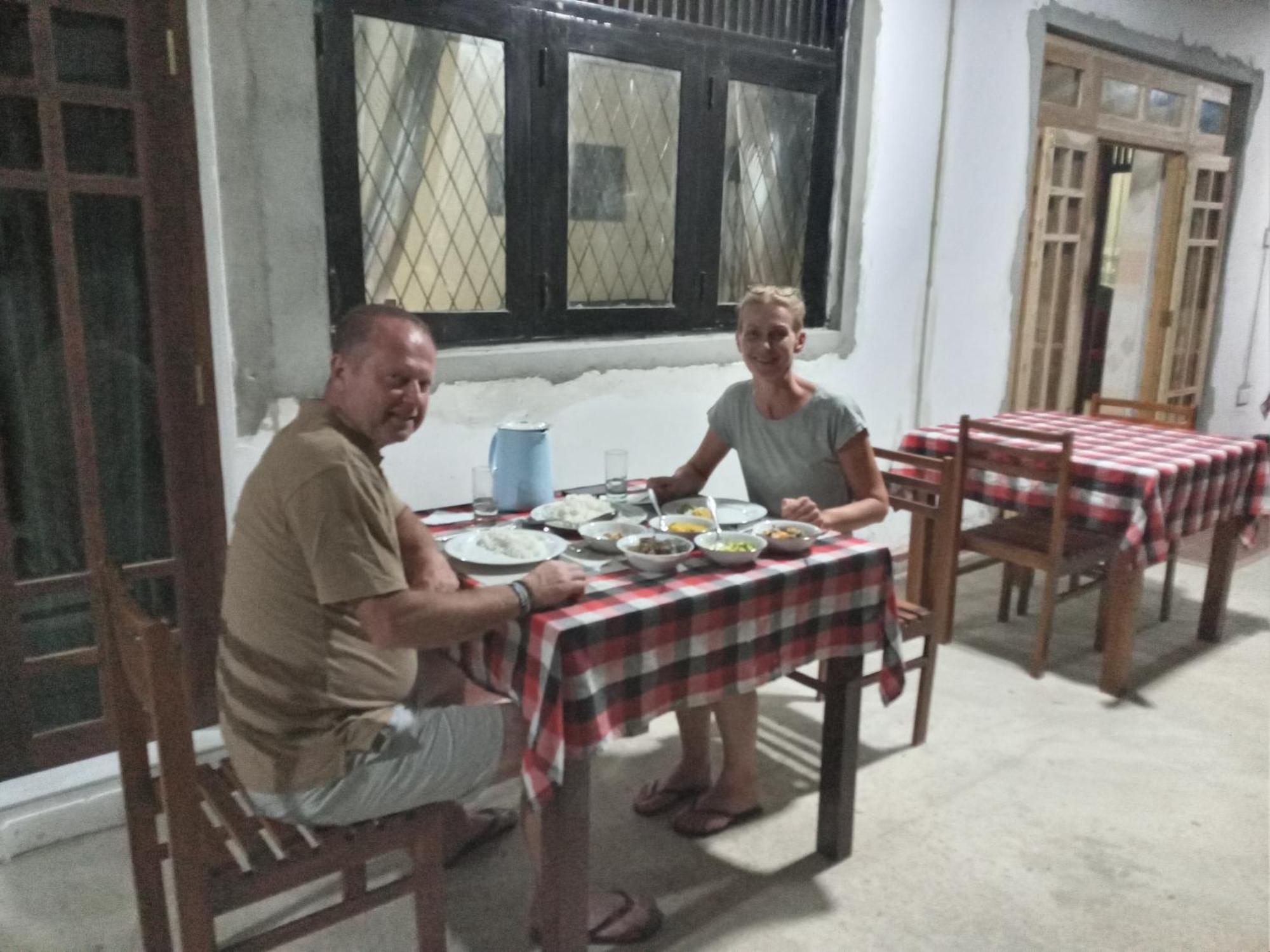 Water Front Home Stay And Resort Anuradhapura Eksteriør bilde