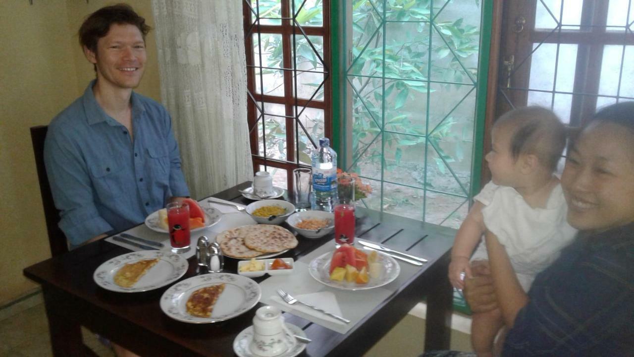 Water Front Home Stay And Resort Anuradhapura Eksteriør bilde